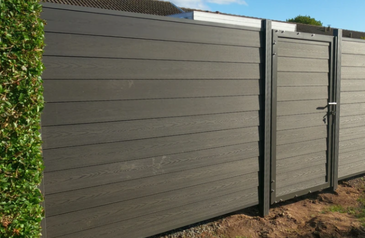 Komposithegn � moderne, st�rkt og vedligeholdelsesfrit
