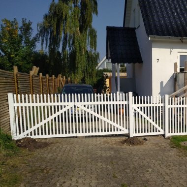 Dobbeltlåger til PVC Skagen hegn med lige stave