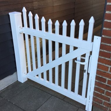 Enkeltlåger til PVC Skagen hegn med bue nedad