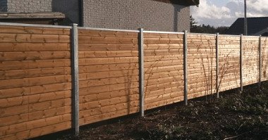 Systemhegn med galvaniserede stålstolper - løse hegnsfag