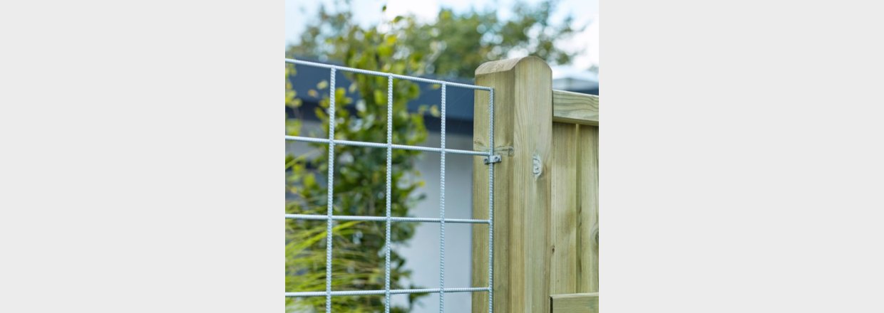 Opstning af rionet hegn