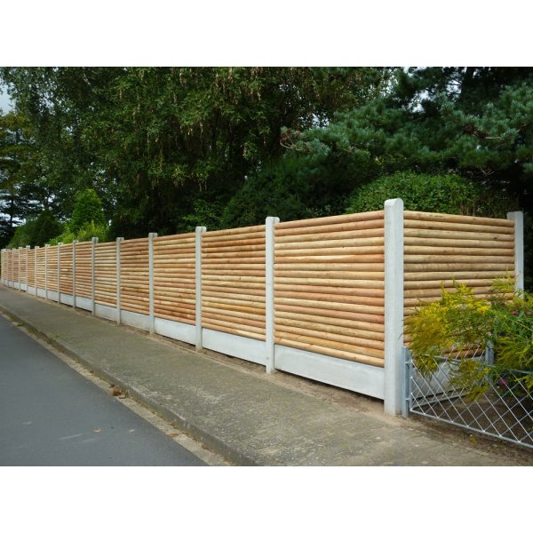 Guldklasse: Vandret raftehegn inkl. betonstolper, betonbundplade og tilbehr