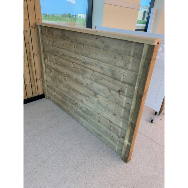 Guldklasse: Model Rom systemhegn blok inkl. systemstolper i tr og tilbehr