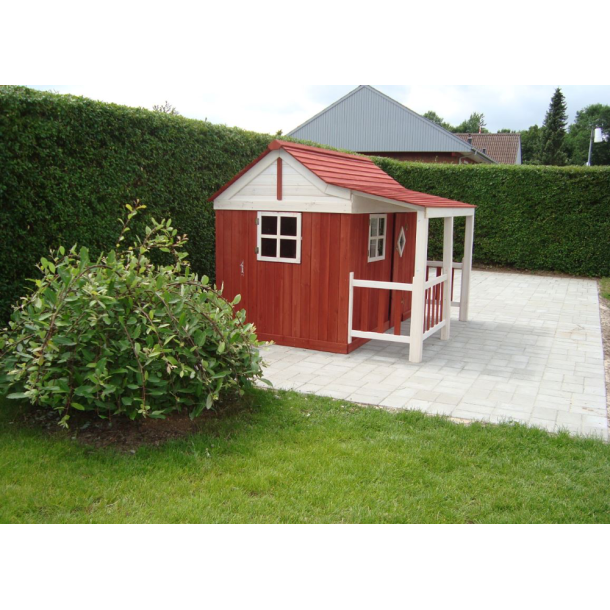 Ida legehus i rd og hvid  klassisk hygge og leg i haven