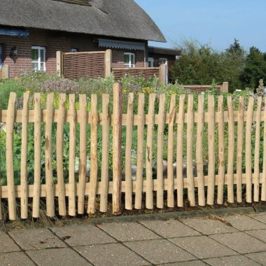 Arden forhavehegn i hasselnød