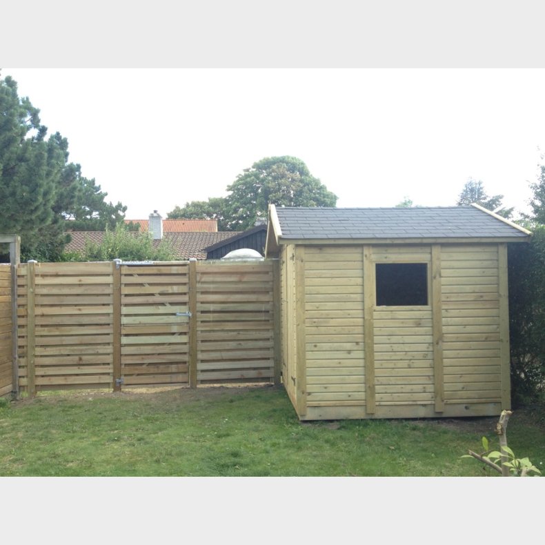 Plankevrkdr vandret tilpasset hegnet (prisen glder kun ved montage)