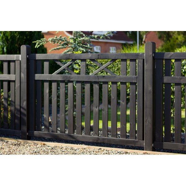 Vinesse sort forhavehegn 150x96cm (BxH)