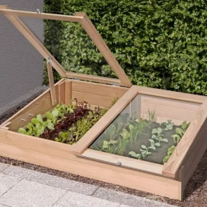 NYHED! Hjbed med lg i lrketr inkl. vindue