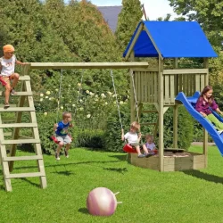 Chris legetrn med 2 gynger og sandkasse