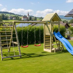 Kidoo Pro leget�rn med gynger, klatrenet, klatrev�g, teleskop og picnicbord