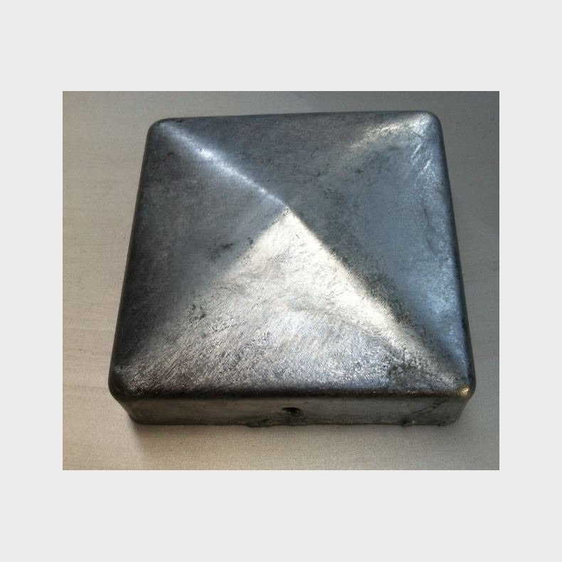 Lse dele: Galvaniseret stolpehat 101x101mm