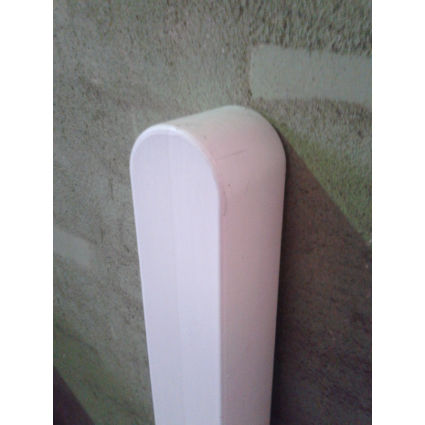 Omlimet hvid stolpe 90x90mm i 148cm