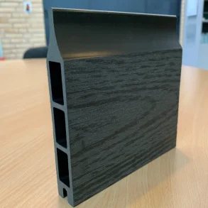 Kompositbrt i mrk antracit 180x15x2,46cm (LxHxT) - model Alaska 