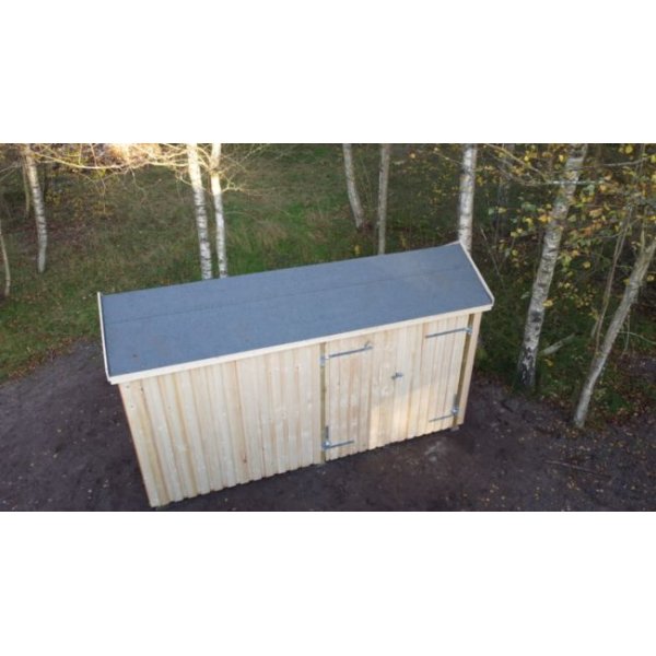 Guldklasse: Multihus 2-moduler i ubehandlet lukket med dobbeltdr p 10,5m2