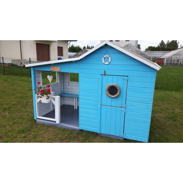 Legehus Ella  trlegehus med terrasse, bnk og kbmandsdisk