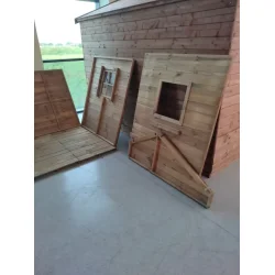 Legehus Ella  trlegehus med terrasse, bnk og kbmandsdisk