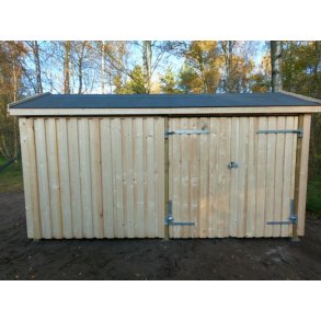 Guldklasse: Multihus 2-moduler i ubehandlet lukket med dobbeltdr p 10,5m2