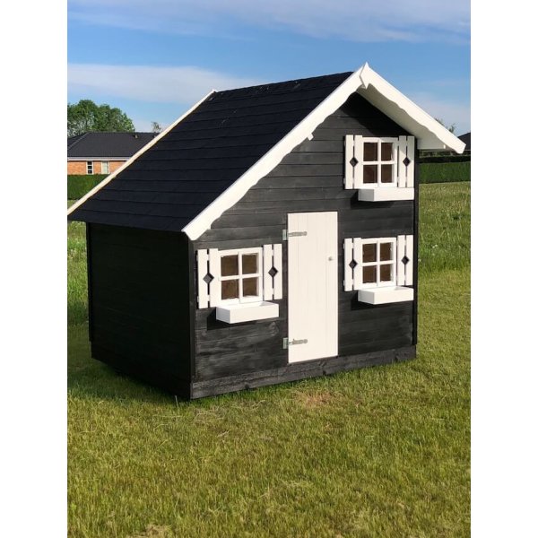 Anna legehus med hems &#150; to etager af leg, hygge og lring