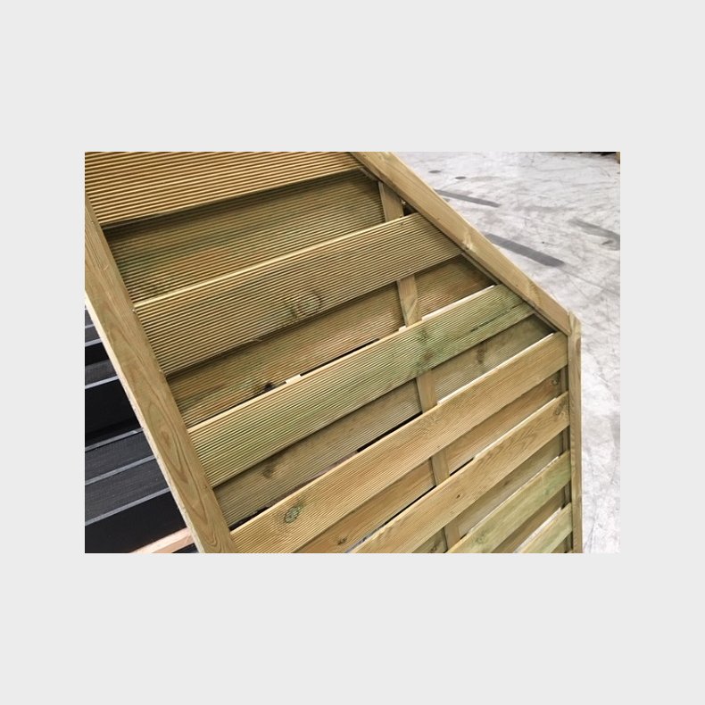 Kraftig lukket lamelhegn  90x180/90cm (BxH) - model Toftlund