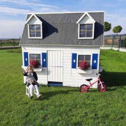 Legehus Karl med hems, skorsten og karnapper - Slvklasse p 3,83m2 + 1,6m2 hems