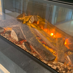 La Nordica Lumen 870 Elektrisk Pejs  Italiensk design og moderne komfort