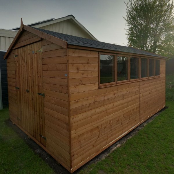 Noa redskabsskur i trykimprgneret tr 14,4 m2: Platinklasse