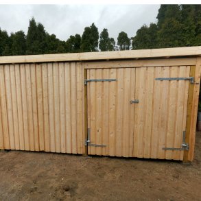 Guldklasse: Nordic Multihus 2-moduler med dobbeltdr og lukket front i ubehandlet tr p 9,5m2