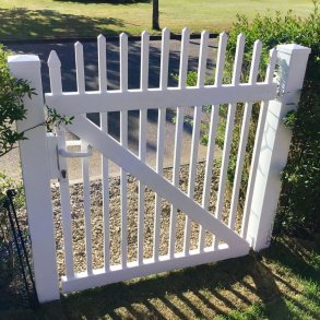 PVC Skagen enkeltlge bue opad med smalle stave i 100x80cm (BxH)