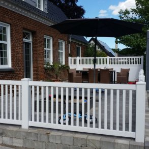 PVC Tremmehegn med smalle stave i 180x100cm (BxH)