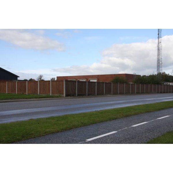 Plankehegn, trykimp. Fyr teakmalet 189x60cm (90cm over jord)