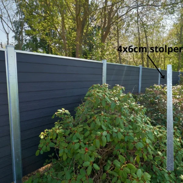 Bronzeklasse: Prag dobbeltklink komposithegn med LIGHT galv. st�lstolper og tilbeh�r