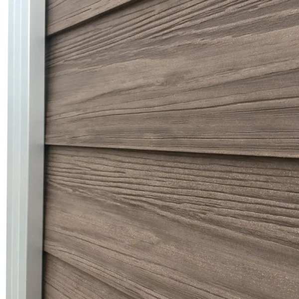 Stockholm komposithegn med aluminiumsstolper - Slvklasse