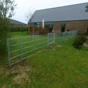 Viby 2D panelhegn 250x95 cm – galvaniseret og ekstremt holdbart