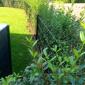 Viby 2D panelhegn 250x95 cm  robust og stilrent hegn i sort