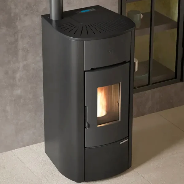 Prestige Line Angelica EVO pilleovn � sort � 8 kW med WiFi - med topafgang (160m2)