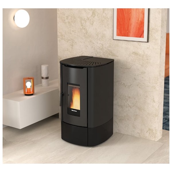 Angy pilleovn med bagudgang (140m2)