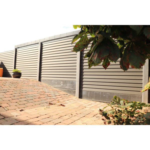 Hegnsplade i beton 4 x 30 x 250 cm Antracitfarvet beton