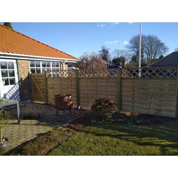 Bergen lamelhegn med espalier 180x150cm (BxH)