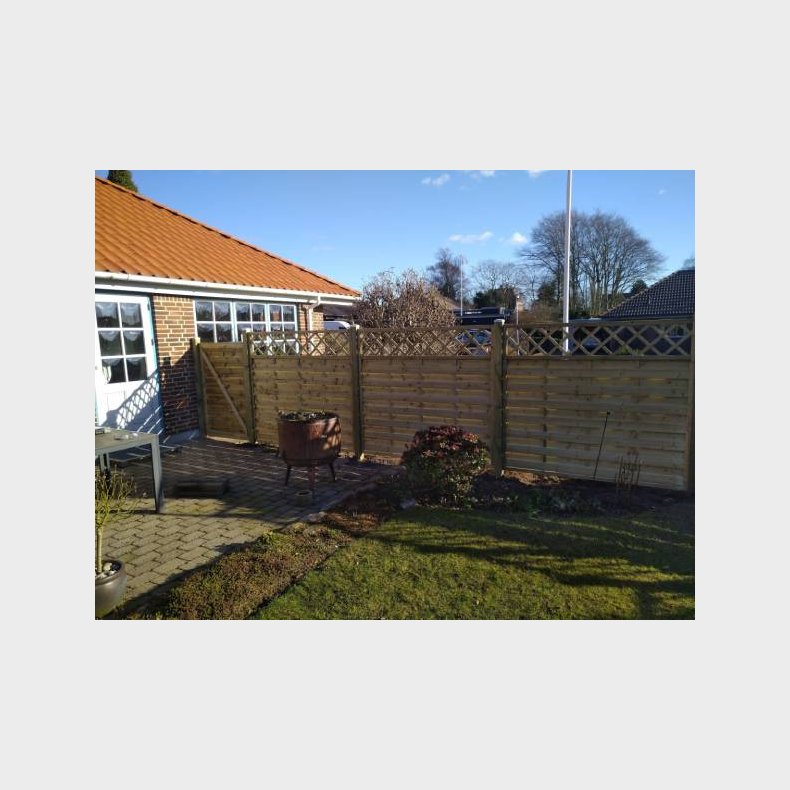Lamelhegn med espalier 180x180cm - model PLUS Bergen