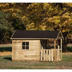 Bjrk legehus med udhng  et lyst og hyggeligt rum til leg og fantasi