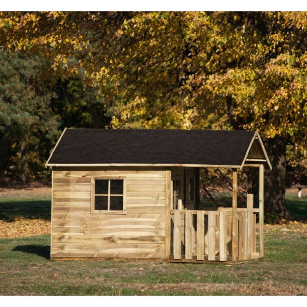 Bjrk legehus med udhng  et lyst og hyggeligt rum til leg og fantasi