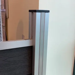 Aluminium stolpe 70x70mm i lngde 270cm (4i1 stolpe)