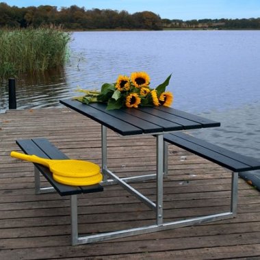 Grundmalede bordbænkesæt til børn