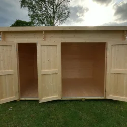 Redskabsskur Borup 9 m&sup2; med 2 rum, enkelt- og dobbeltdr - Guldklasse