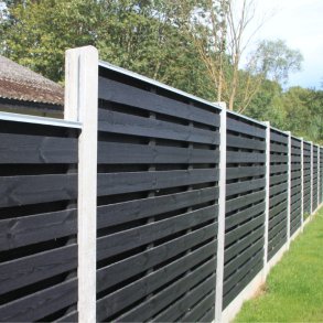 Vandret brddehegn i sortmalet trykimprgneret gran 189x150cm (180cm over jord)