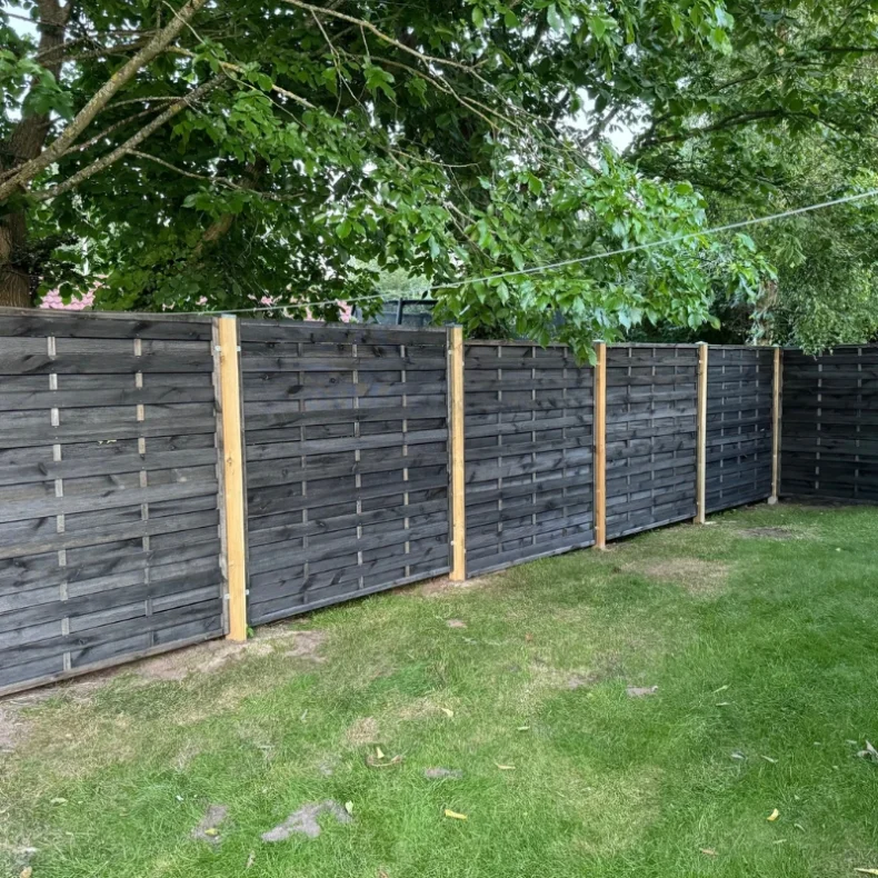 Lukket lamelhegn i gr 180x180cm - model Bramming 