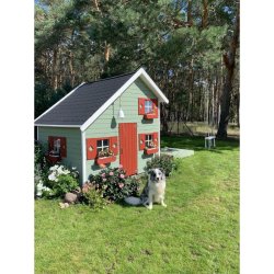 Slvklasse: Clara legehus med hems - 230cm hj - inkl. 4 vinduer med blomsterkasser -trykimprgneret
