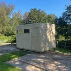 Cubo havehus model 3 på 7,65m2 i ubehandlet træ