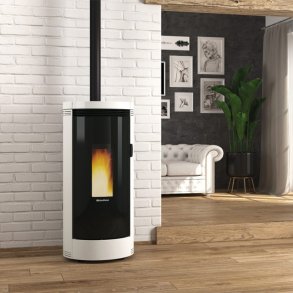 Debby pilleovn 9 kW  effektiv, elegant og intelligent varme til op til 170 m