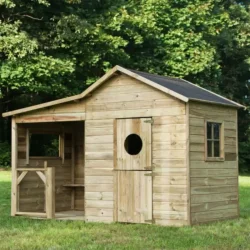 Legehus Ella  trlegehus med terrasse, bnk og kbmandsdisk